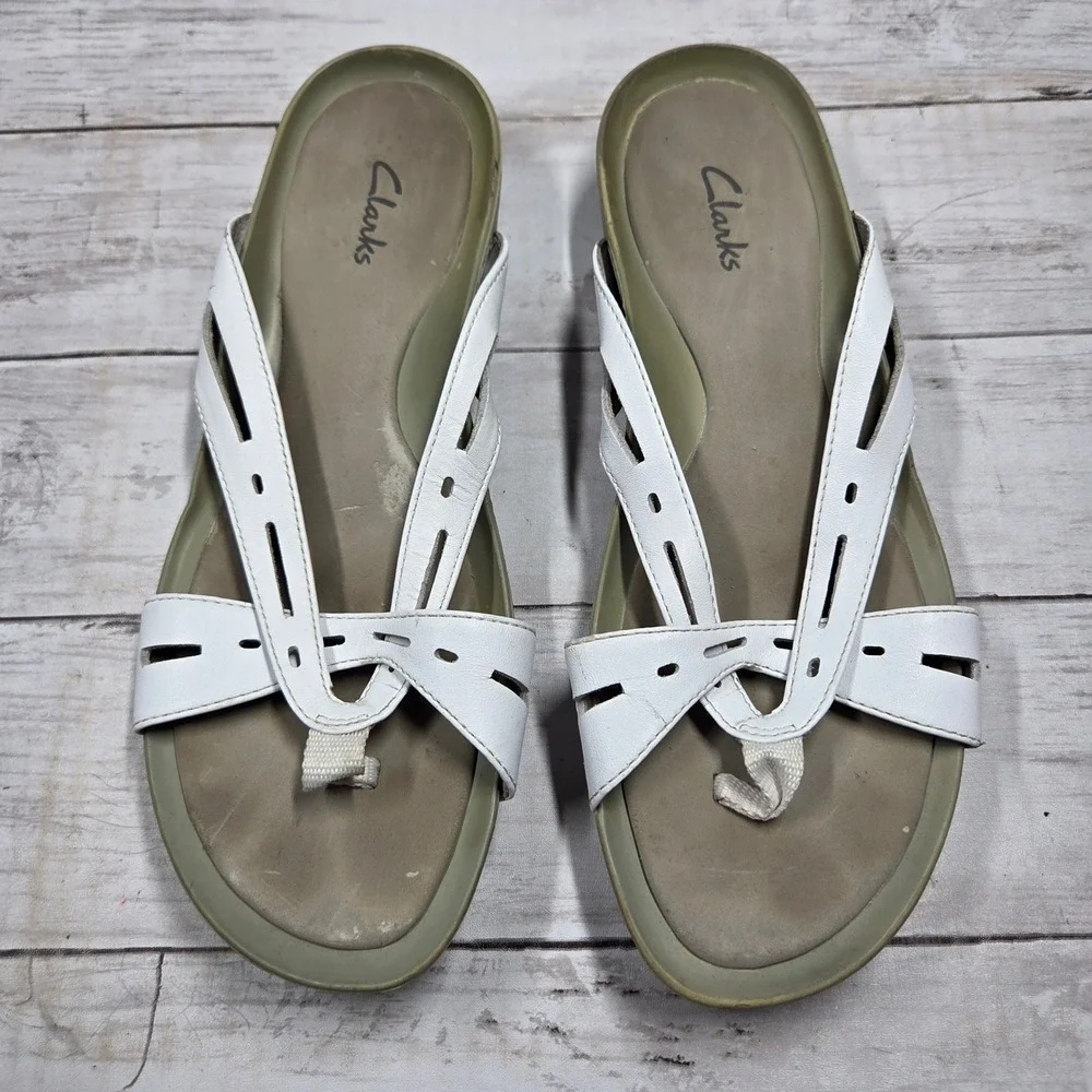 Clarks 80352 Thong Sandals Wedge Slide Women 10M White Leather Cutout